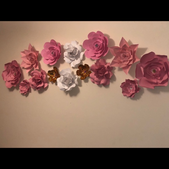 Paper flowers - Picture 4 of 4